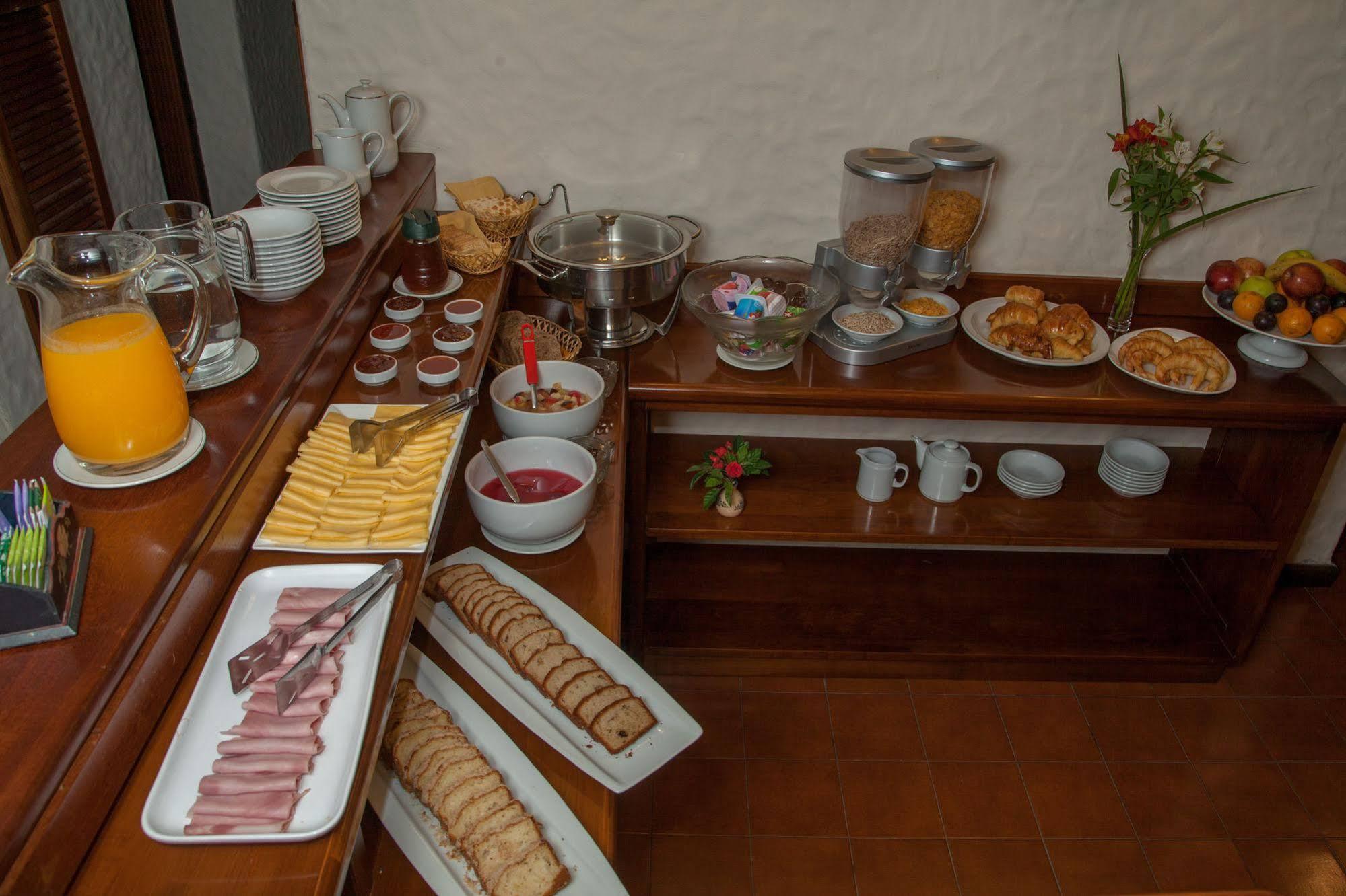 Del Viejo Esquiador Hotell San Martín de los Andes Exteriör bild