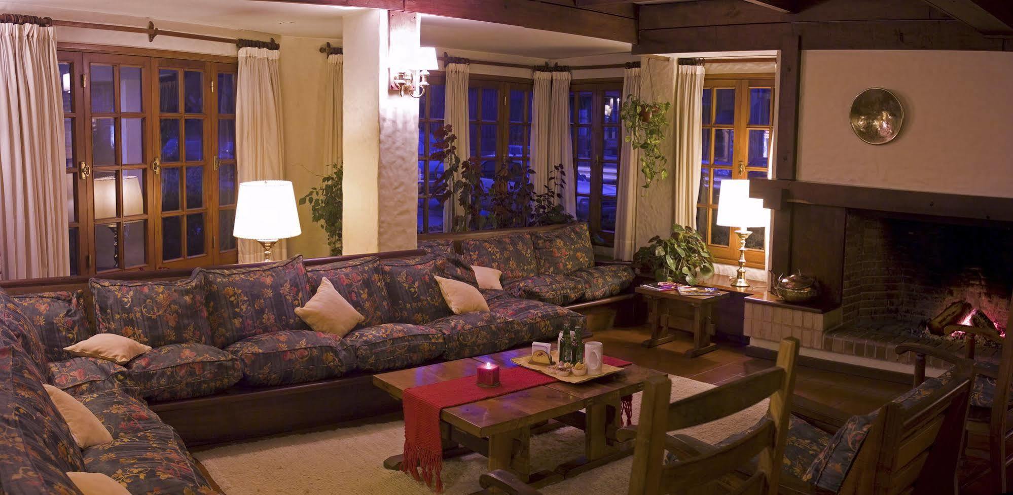 Del Viejo Esquiador Hotell San Martín de los Andes Exteriör bild