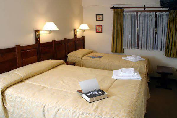 Del Viejo Esquiador Hotell San Martín de los Andes Exteriör bild